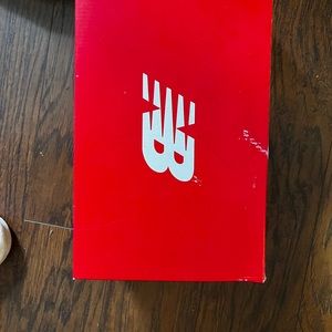 NWT New Balance golf shoes.  Size 8. Never worn